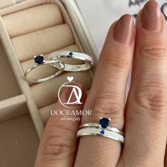 Alianças em Prata 950 - Lume - 2mm - Solitário Tradicional